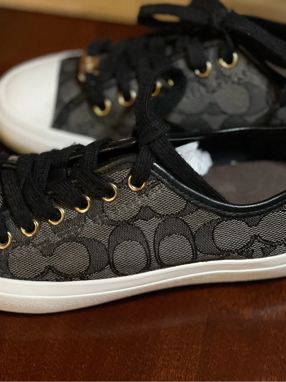 Coach Empire “Clip” Low- Top Sneakers Signature Jacquard canvas Sz6 grey /char